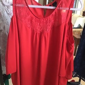 Open shoulder top